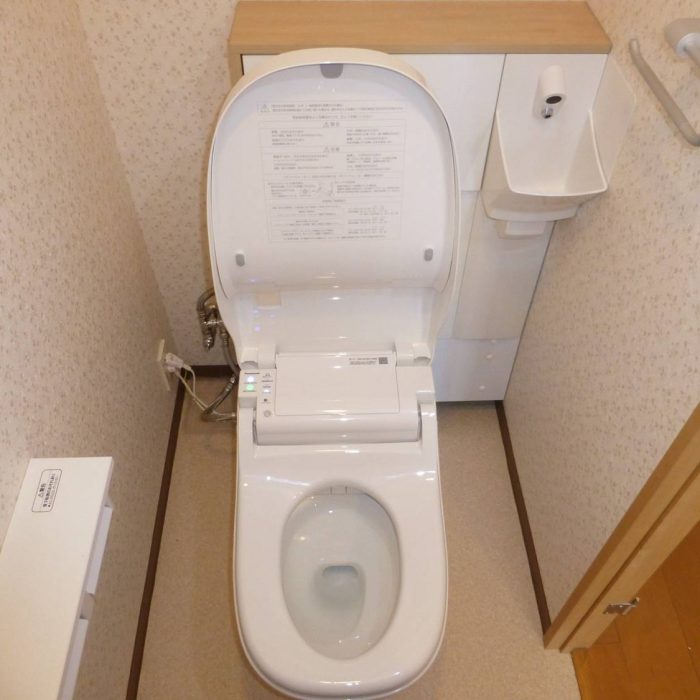 YK様邸 　全自動トイレ アラウーノL150＋専用手洗い