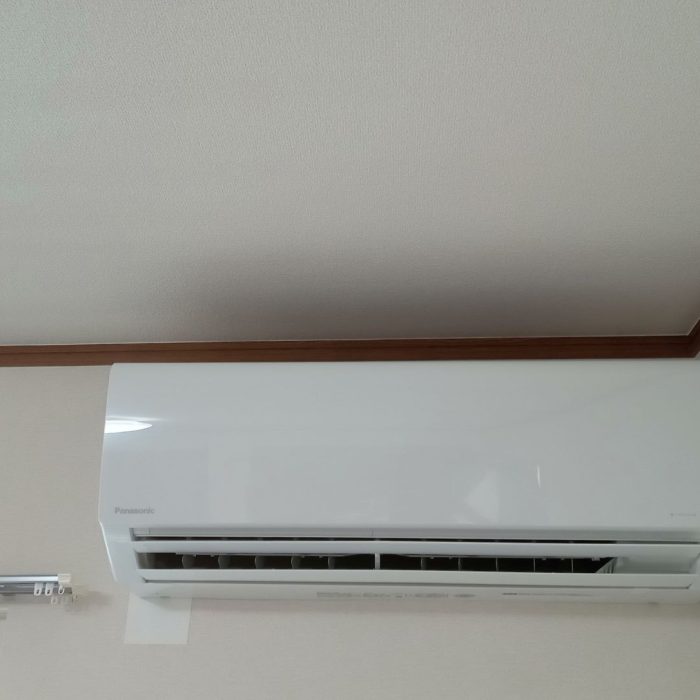 2階に新たにエアコンを設置しました。